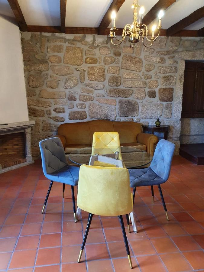 アギアル・ダ・ベイラ Casa Do Cruzeiroヴィラ エクステリア 写真